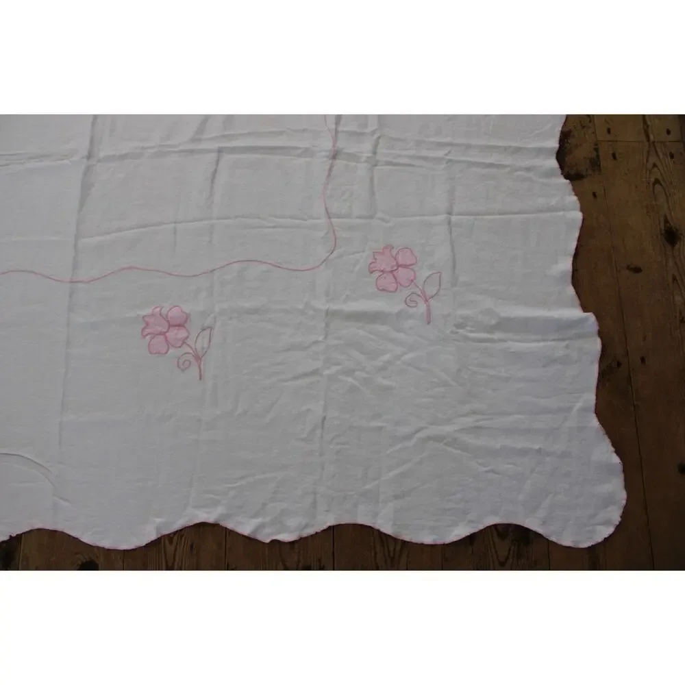 Vintage MCM Pink Applique Tablecloth 80x58 Scalloped Edge Retro Cottage